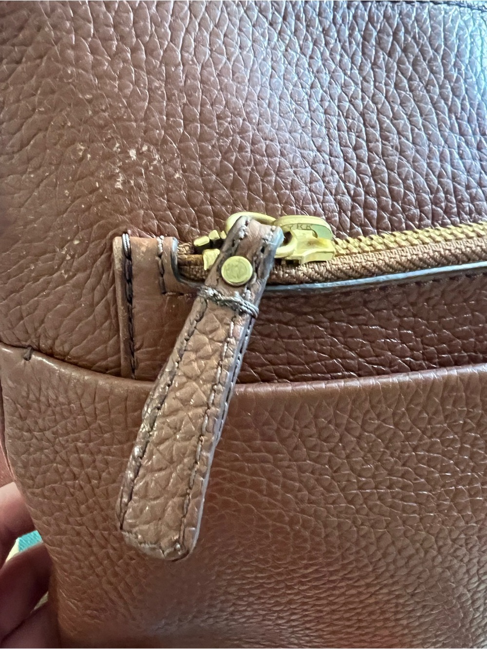 Fossil Brown Pebbled Leather Zip-Top Crossbody with Gold Hardware - Picture 4 of 9